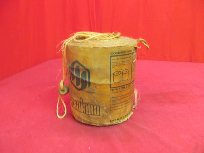 lot 320 image: twine