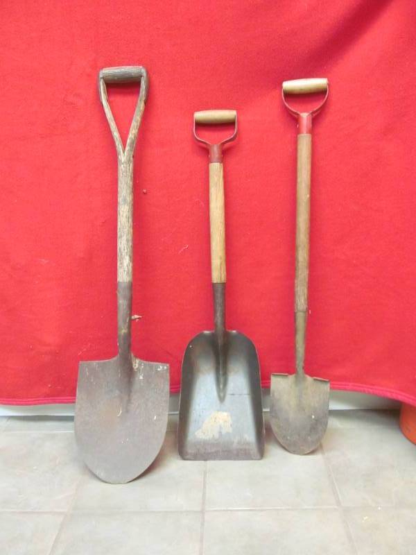 lot 342 image: spades