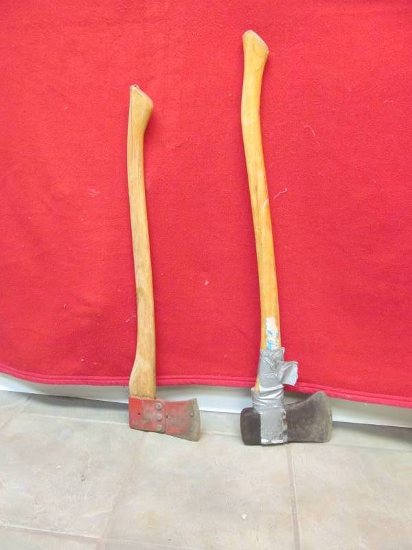 lot 344 image: axes
