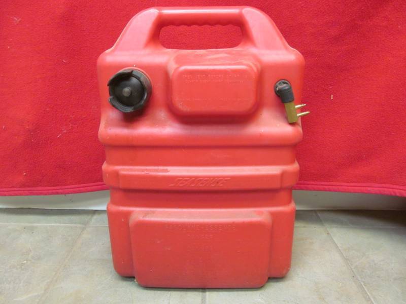 lot 363 image: sea sense boat gas tank