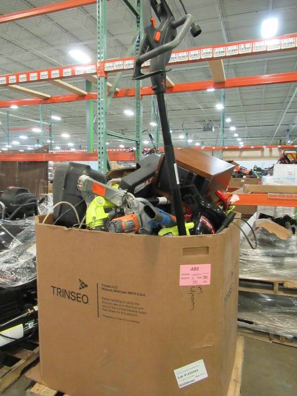 lot 158 image: WHOLESALE MIXED PALLET OF RETURNS - MISCELLANEOUS OUTDOOR POWER