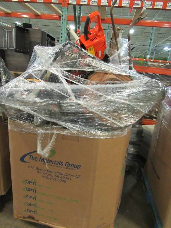 lot 159 image: WHOLESALE MIXED PALLET OF RETURNS - MISCELLANEOUS OUTDOOR POWER