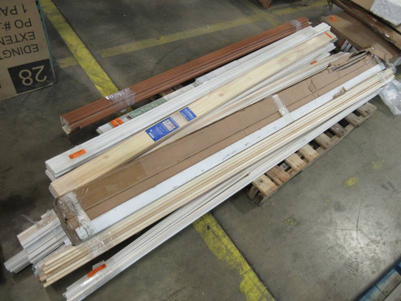 lot 169 image: Pallet of Miscellaneous Interior Trim and Molding.