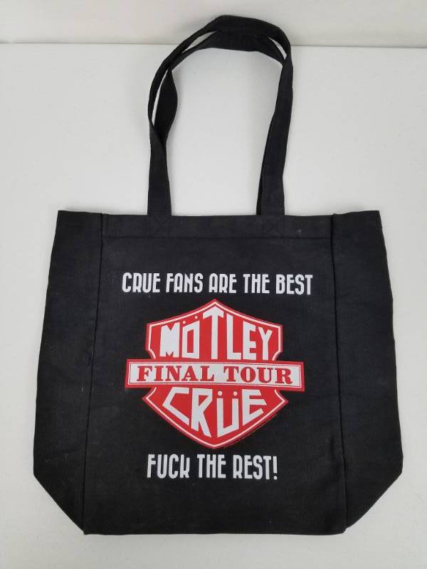 lot 21 image: Motley Crue Final Tour Bag