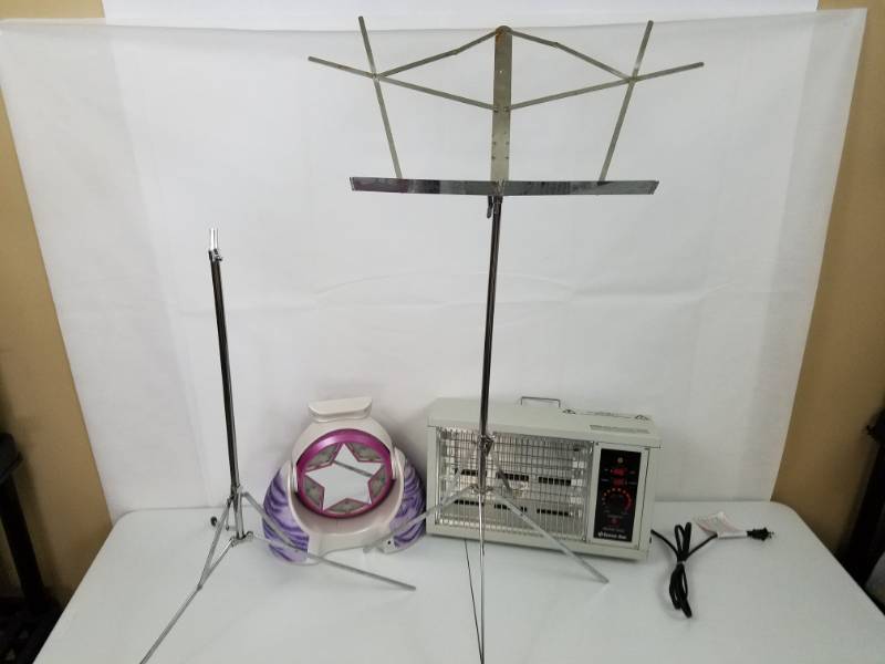 lot 31 image: Big lot of items