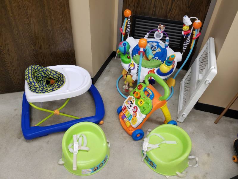 lot 49 image: Large lot of Baby - Toddler items.