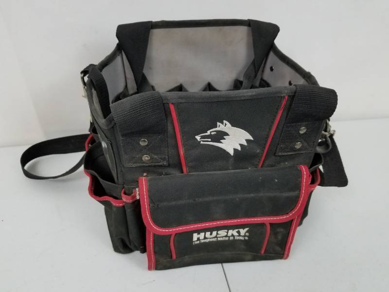 lot 60 image: Heavy Duty Husky Tool Bag
