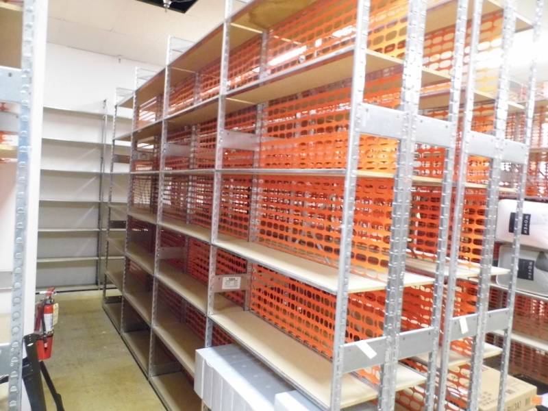 lot 38 image: Shelving Units