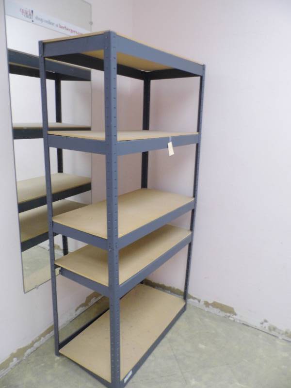 lot 59 image: Shelving Unit