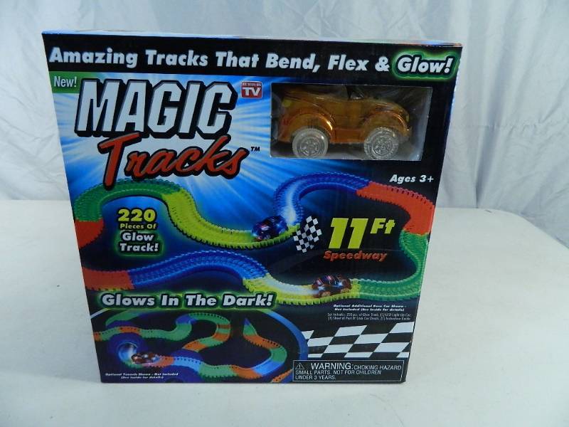 lot 7 image: New Magic Tracks
