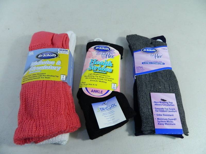 lot 25 image: New Dr Scholls for Her Socks