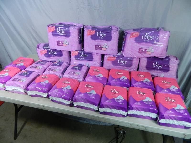 lot 46 image: 568 New Poise Pads