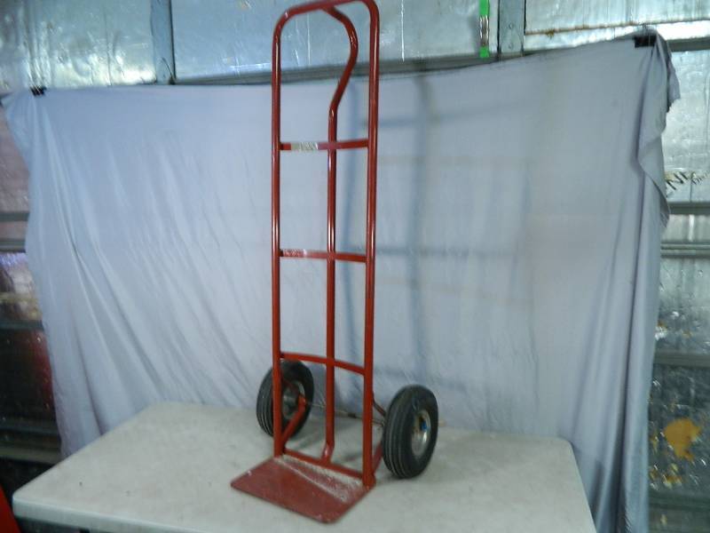lot 60 image: 2 Wheel Cart  Dolly