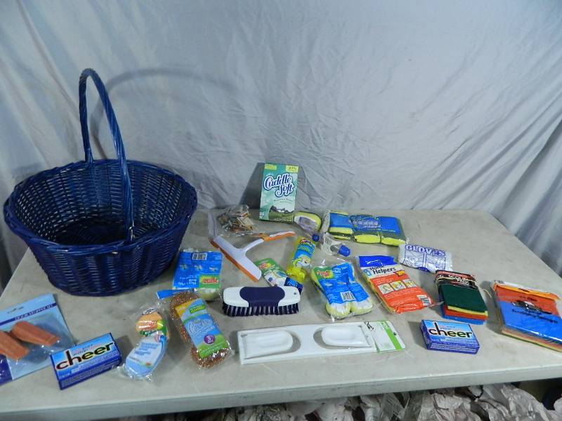 lot 122 image: New Cleaning Items and More