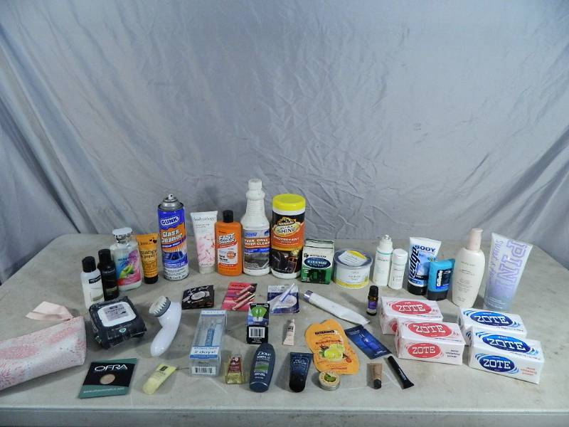 lot 126 image: Personal Products