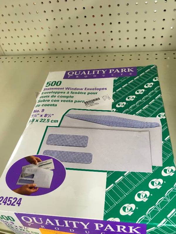 lot 330 image: 500 Statement Window Envelopes, Retail $31.99