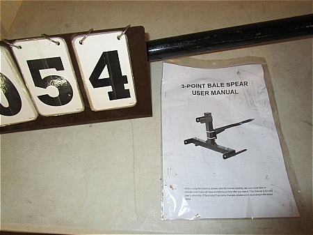 lot 54 image: Power King 3-Point Bale Spear