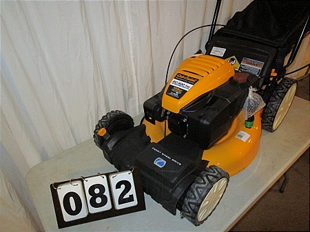 lot 82 image: Cub Cadet 3-in-1 Mower