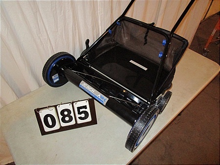 lot 85 image: AAVIX 20 Reel Mower