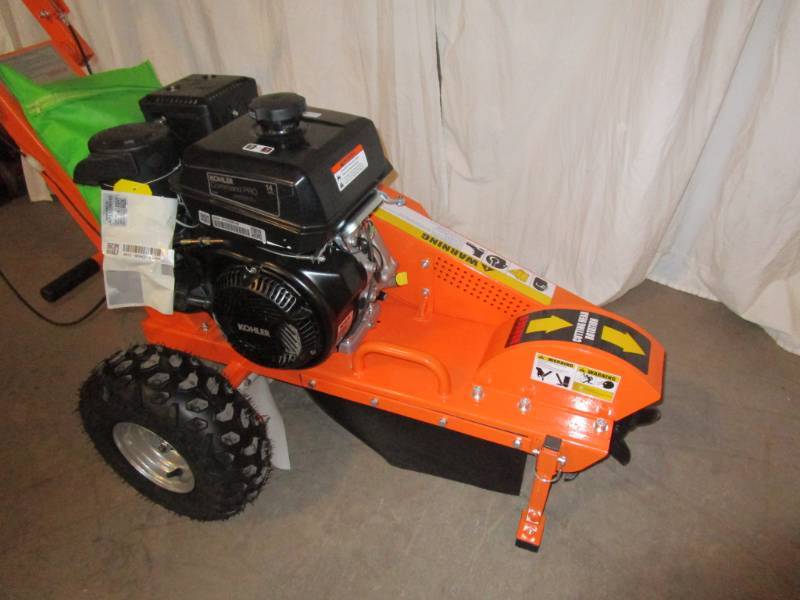 lot 60 image: Power King Stump Grinder