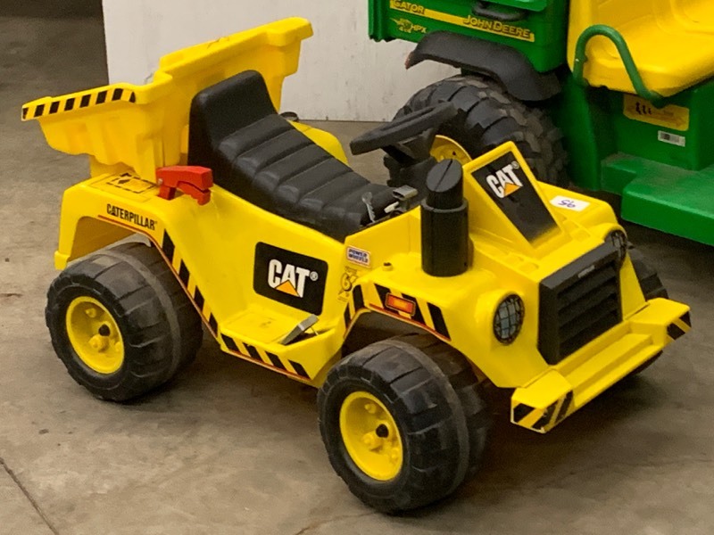 lot 20 image: (2) Power Wheels
