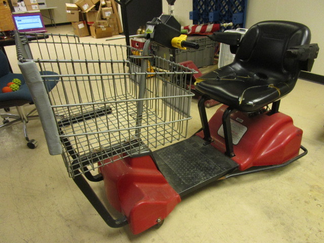 lot 909 image: MART CART