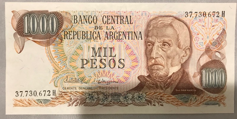 lot 18 image: Argentina P-304 Unc. Banknote
