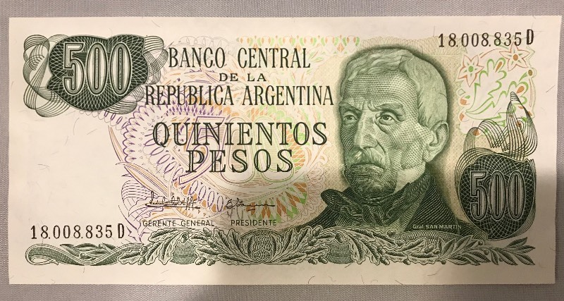 lot 23 image: Argentina P-303 Unc. Banknote