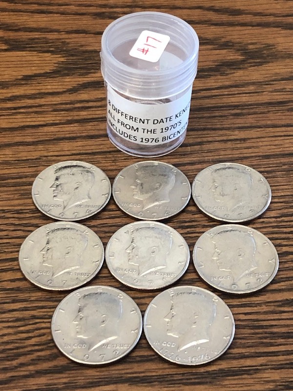 (8) Kennedy Half Dollars