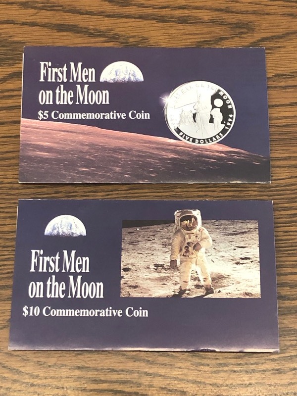 (2) Marshall Islands First Men On The Moon Coins