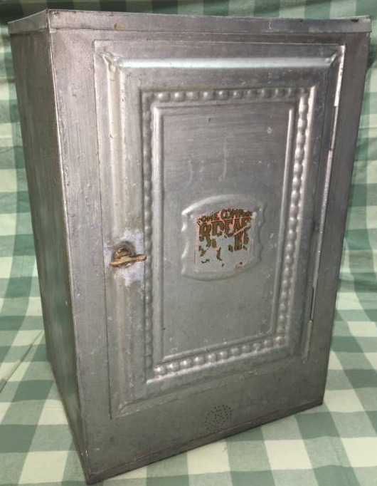 Vintage Pie Rack