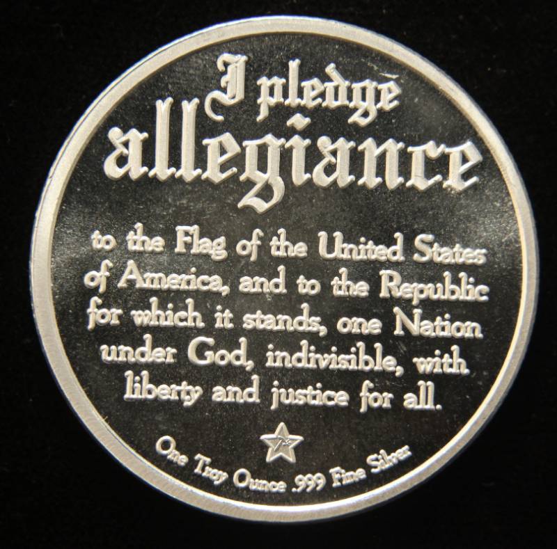 1 TROY OZ. .999 FINE SILVER PLEDGE OF ALLEGIANCE EAGLE ROUND