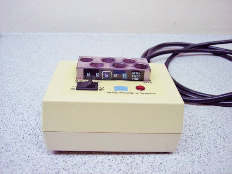 lot 10 image: Steris S3271 VERIFY 6 Well Incubator