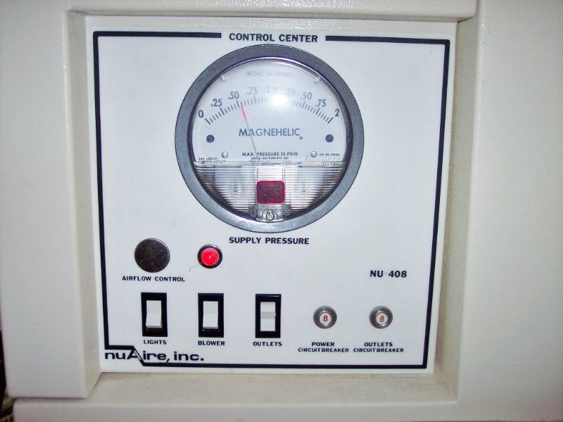 lot 15 image: NuAire NU-408FM-300 Biological Safety Cabinet (Fume Hood) - Excellent Working Condition