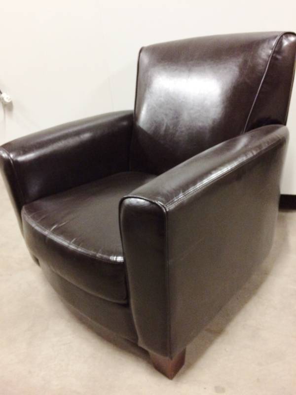 lot 65 image: WOW Gorgeous Ashley Furniture Deep Brown Leather Club Chair - Like New Condition  