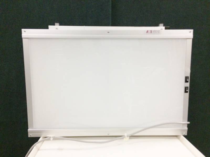 lot 20 image: AMS AMERICAN MEDICAL SALES 202-D X-RAY LIGHT VIEWER PANEL ILLUMINATOR - Excellent Working Condition