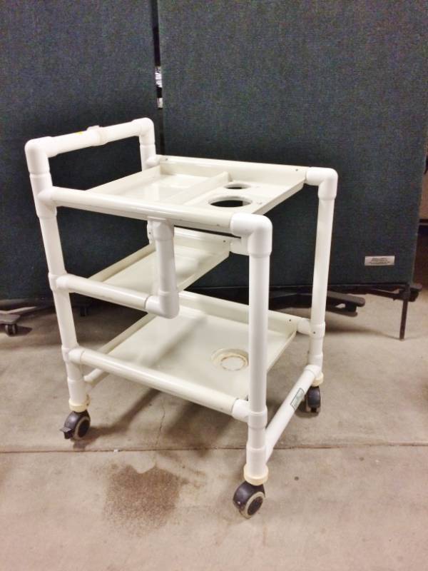 lot 31 image: Mobile Cart