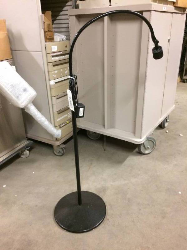 lot 35 image: MSRP $400 DAZOR Flexible Arm Halogen 20W Pedestal Floor Stand Medical Dental Salon Concentrated Beam Task Light - Great Working Conditon