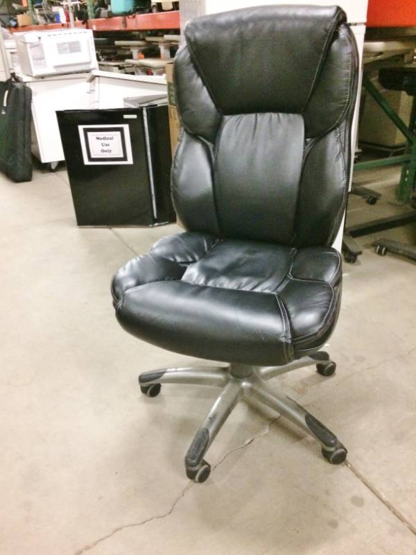 lot 47 image: Serta Posturepedic Memory Foam Ergonomic Executive Leather High Back Multi-positional Office Chair - Arms Removed Due To Wear (available if wanted) - Nice Condition - some wear in areas where arms have been removed  