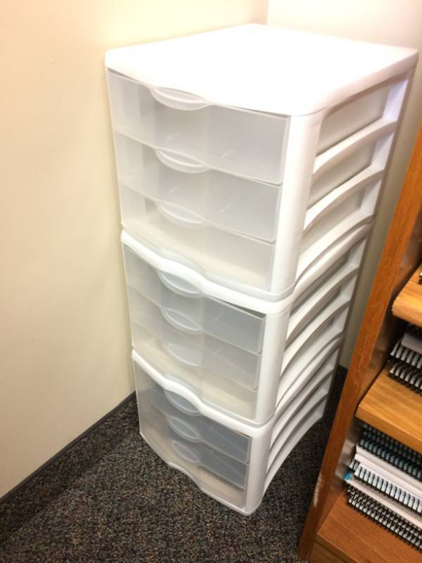 lot 78 image: 3 Tier White Stack Plastic Storage Drawers - Excellent Condition