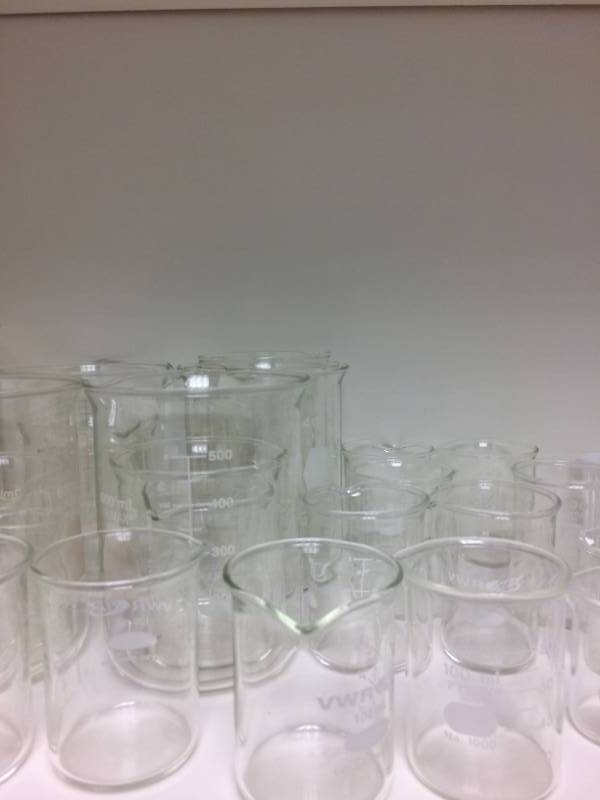 lot 92 image: Large Lot OF Scientific Glass Measuring Containers - Excellent Condition