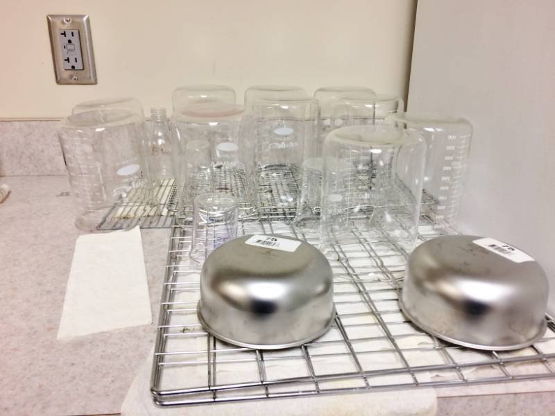 lot 106 image: Lot Of Glass Containers & Metal Bowls - Excellent Condition