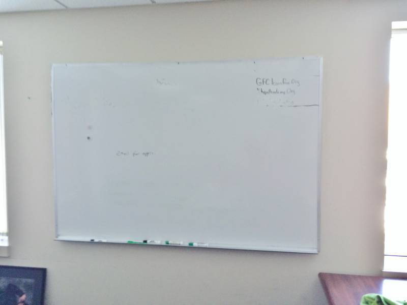 lot 38 image: Large Dry Erase Board - Great Condition