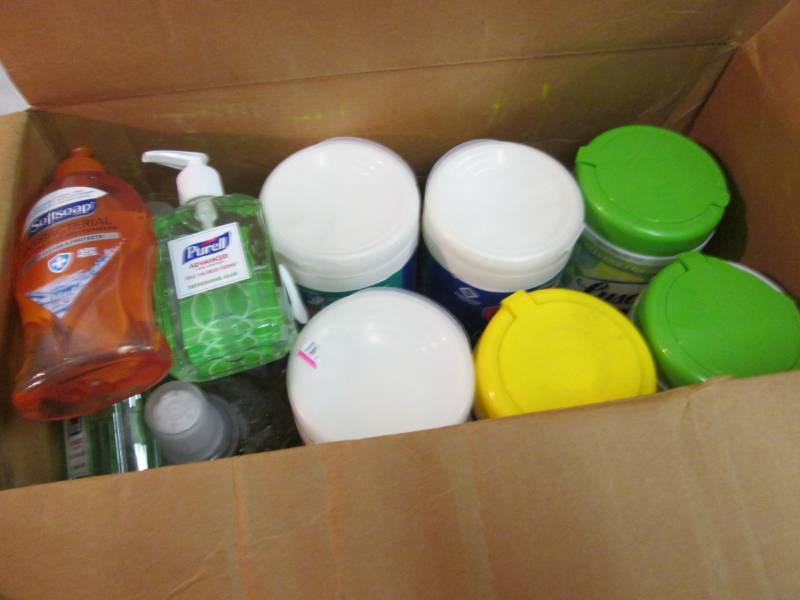 Mix Lot of Disinfecting Wipes and S...