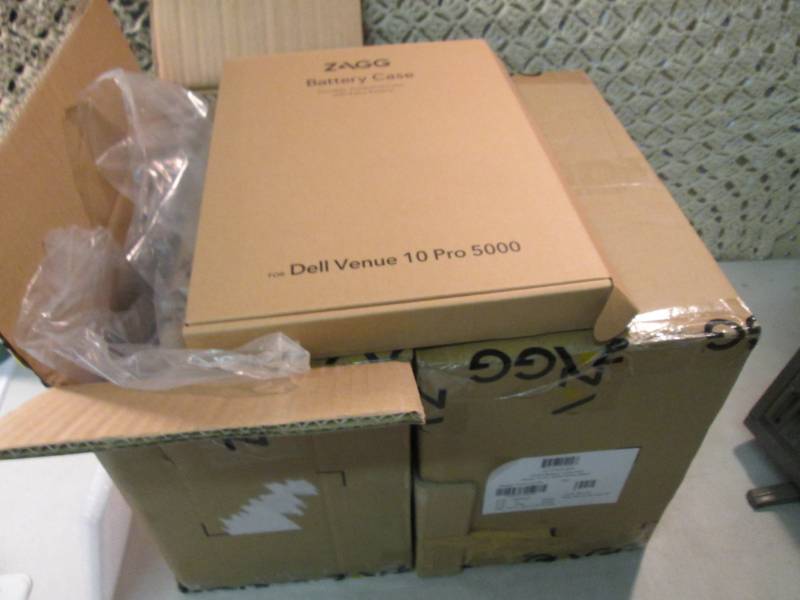 2 Cases with 5 each of Zagg DV1PWR-...