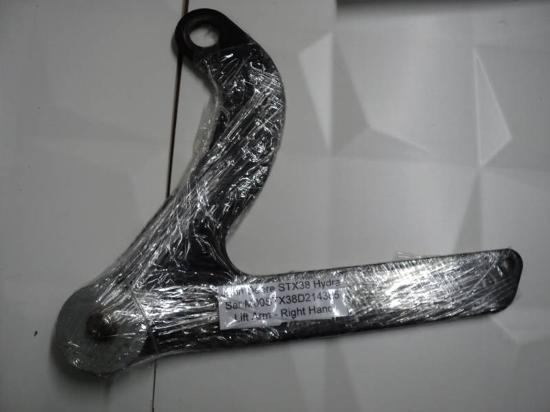 John Deere STX46 Part (BD) - Lift A...