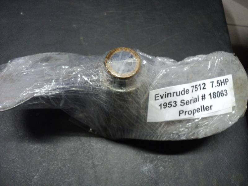 1953 Evinrude 7512 Motor Part (7.5H...