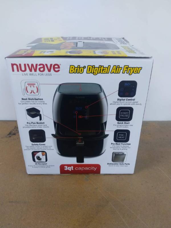 lot 25 image: NuWave Brio Digital Air Fryer 3 Quart Capacity Reversible Rack 1115981(NEW)
