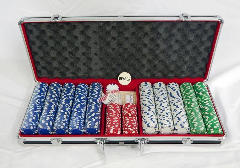 lot 68 image: 550 Chip Poker Chip Case with Playing Card Deck and Dice