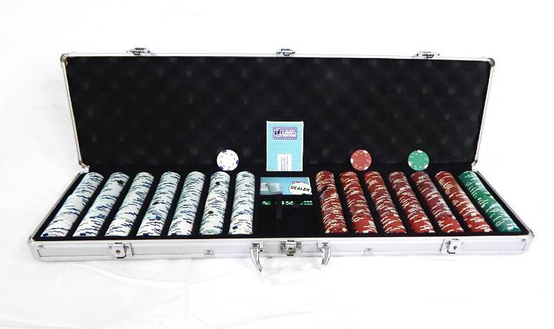 lot 91 image: 700 Chip Aluminum Poker Chip Case with Playing Cards and Dice
